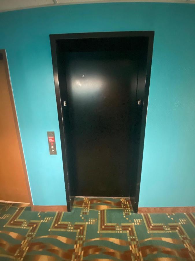 Tropicana Inn And Suites Dallas Luaran gambar